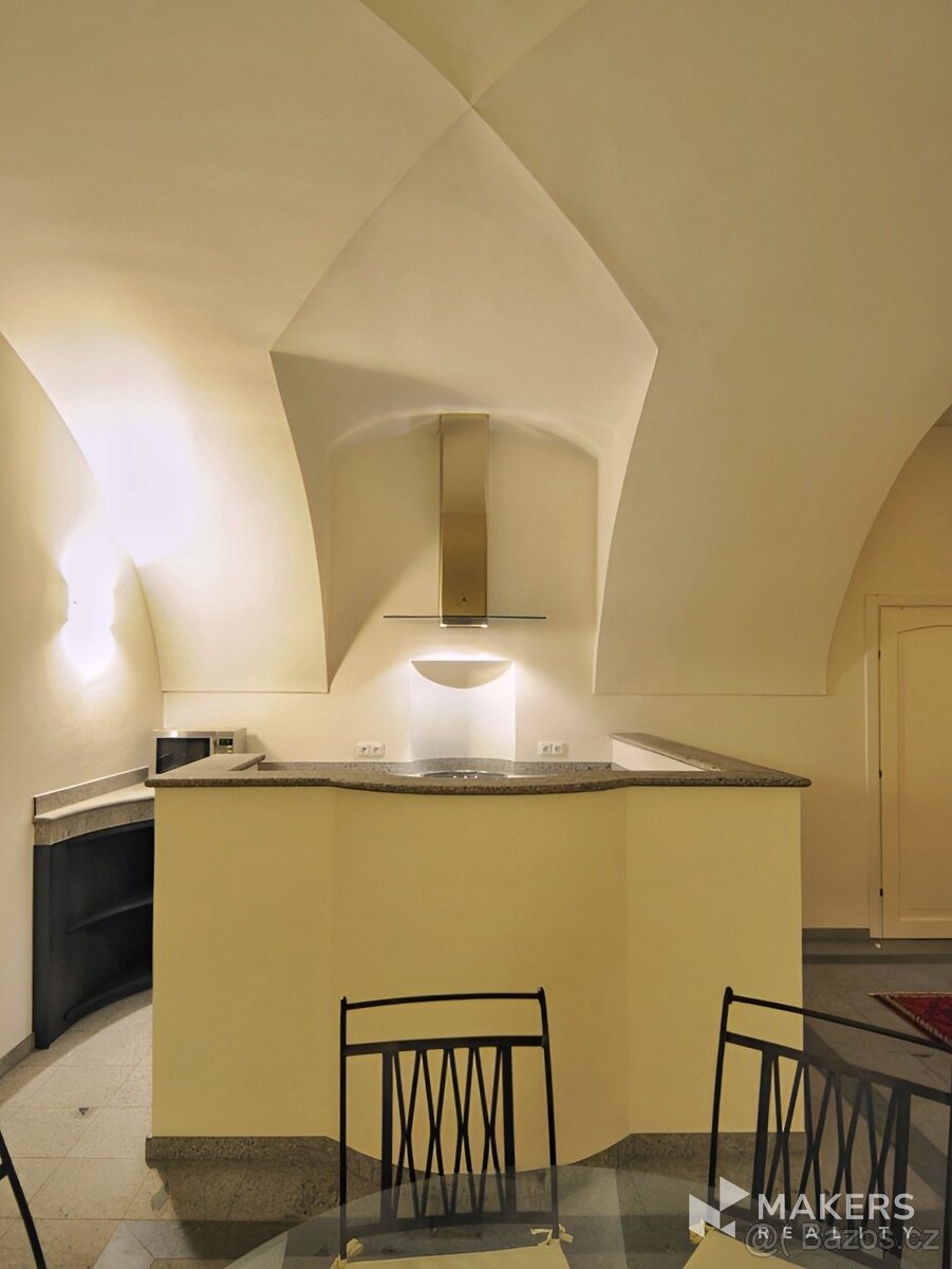 Pronájem bytu 2+1, 92 m2 + 20 m2, Praha 1 - Malá Strana, Vla - 7