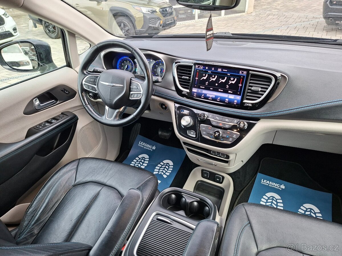 Chrysler Pacifica 3,6L V6, 7míst, bohatá výbava, nový model - 7