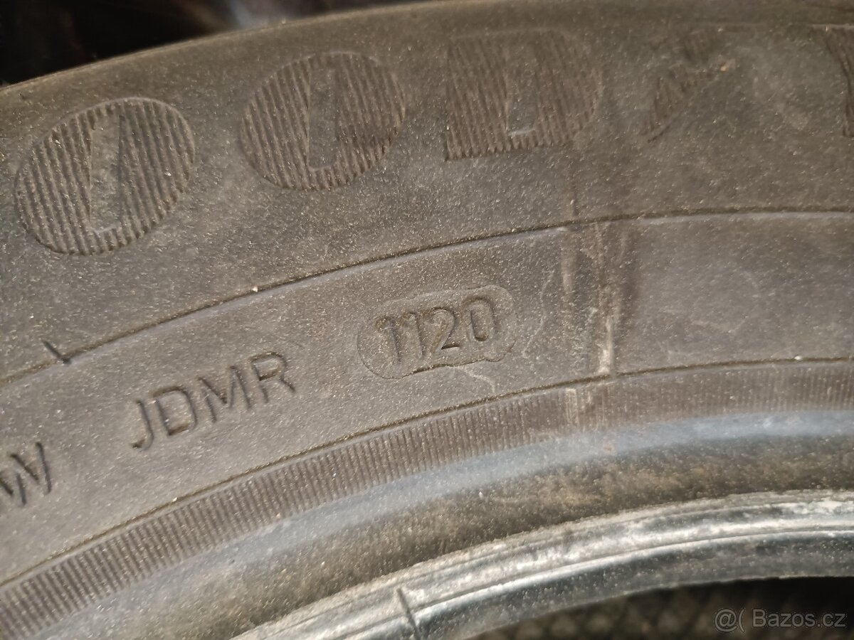 Pneu 205/60 16 - 7