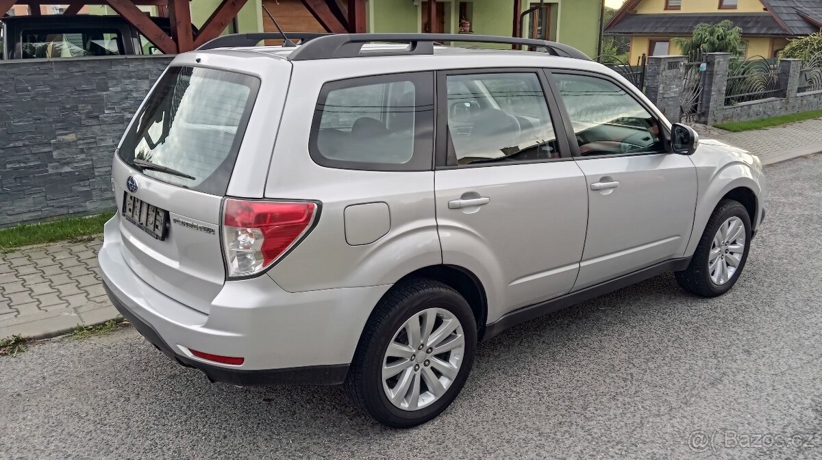 Subaru Forester 2.0 benzín - 7