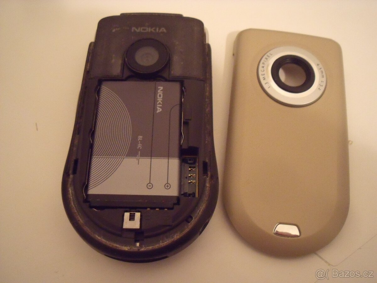 NOKIA (Sněhulák) 6630+ nabíječka - 7