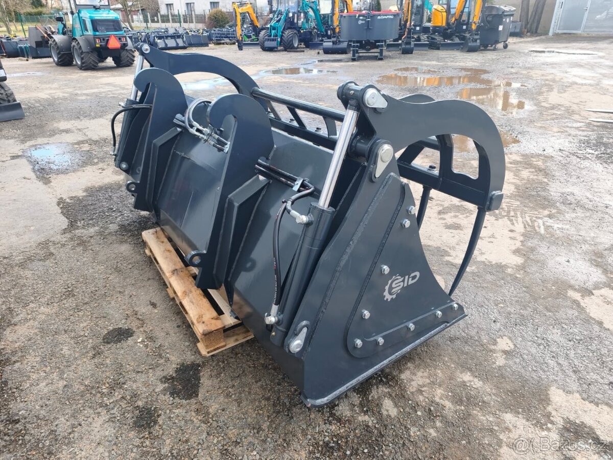 Lopata s přidržovačem pro manipulátor JCB - 7