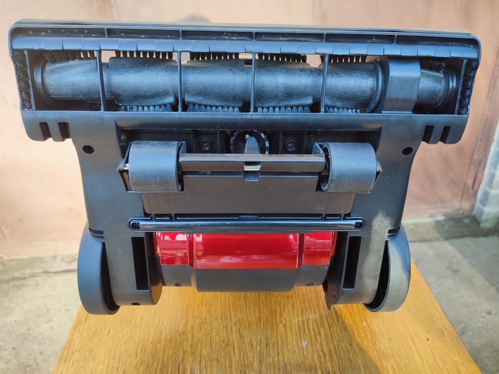 Prodám kartáčový vysavač - 7