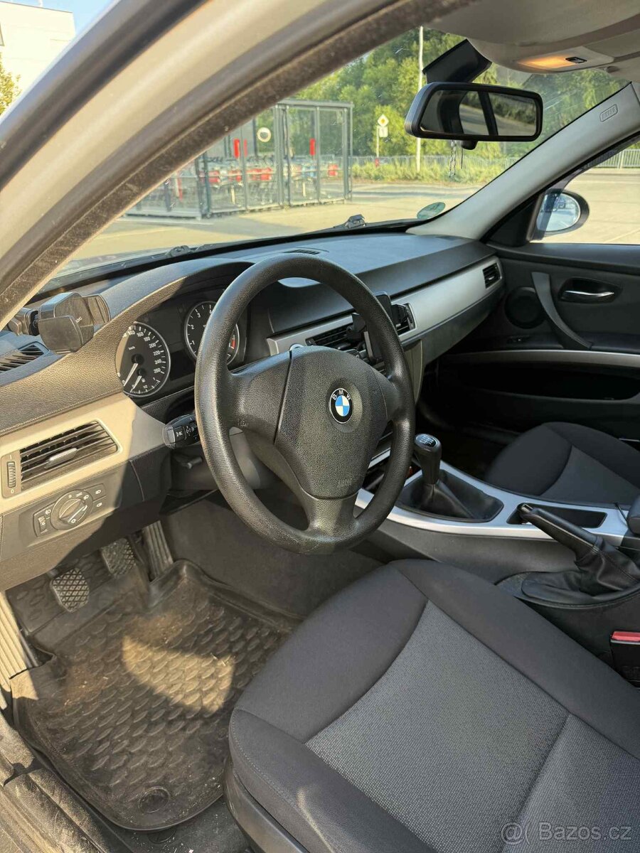 BMW 320i - E90 - 7