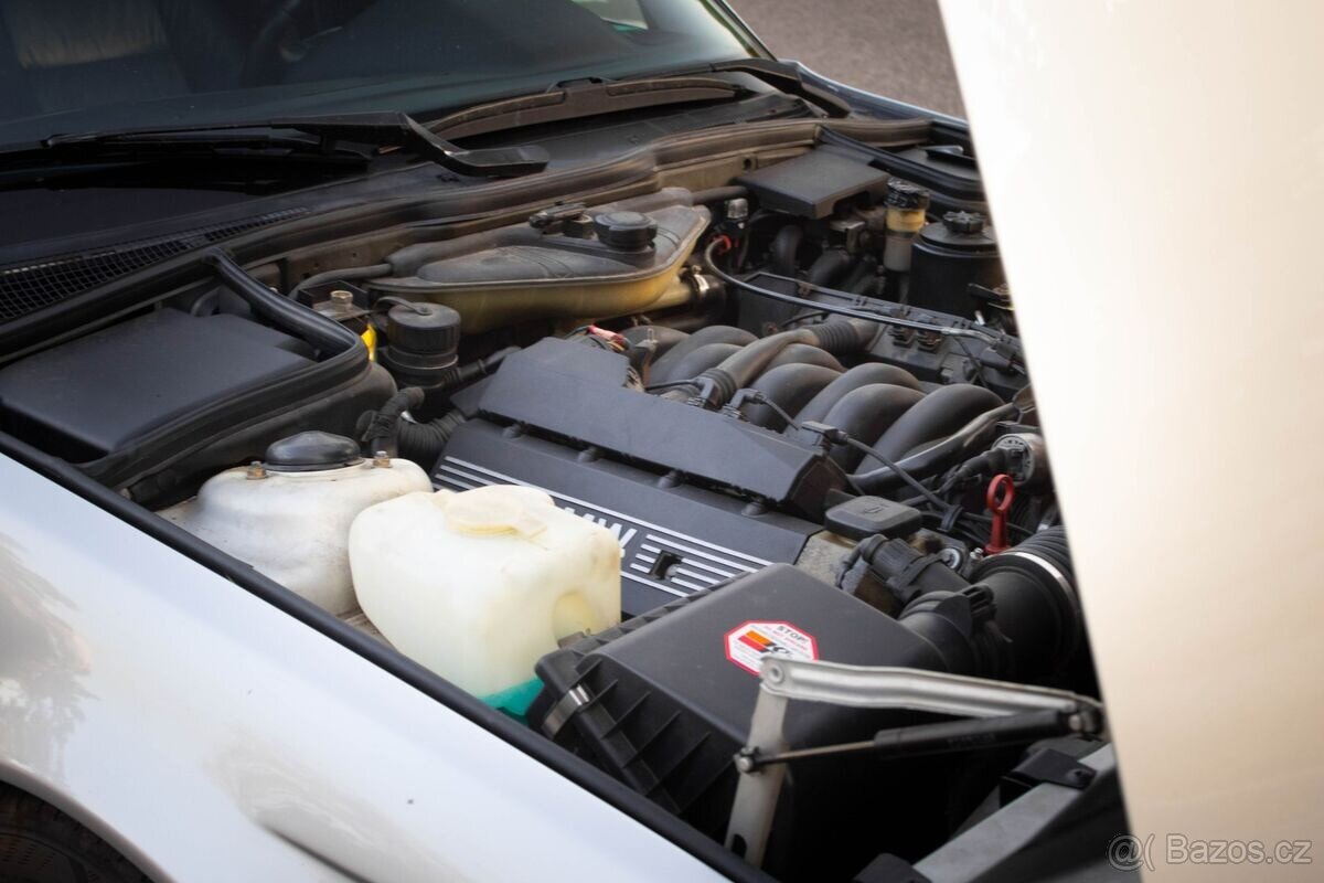 BMW 530i V8 160kw Touring E34 - 7