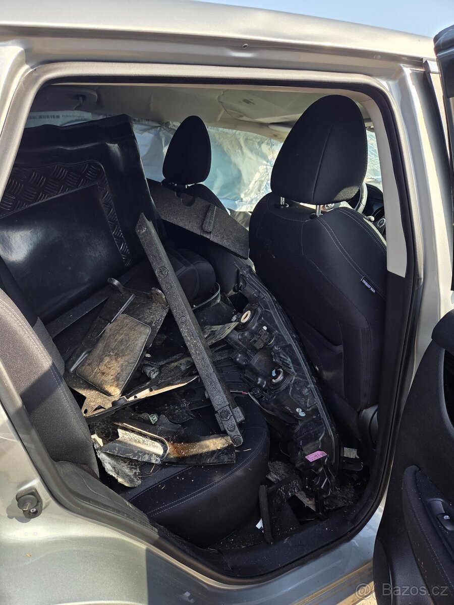 Nissan Qashqai DIG-T - 7