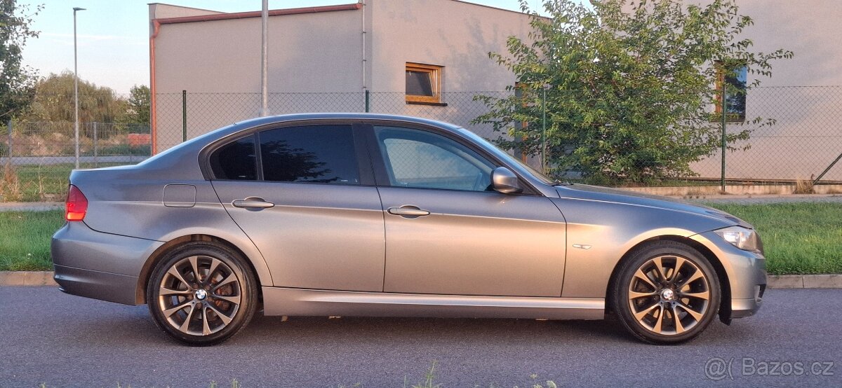 BMW e90 320d facelift - 7