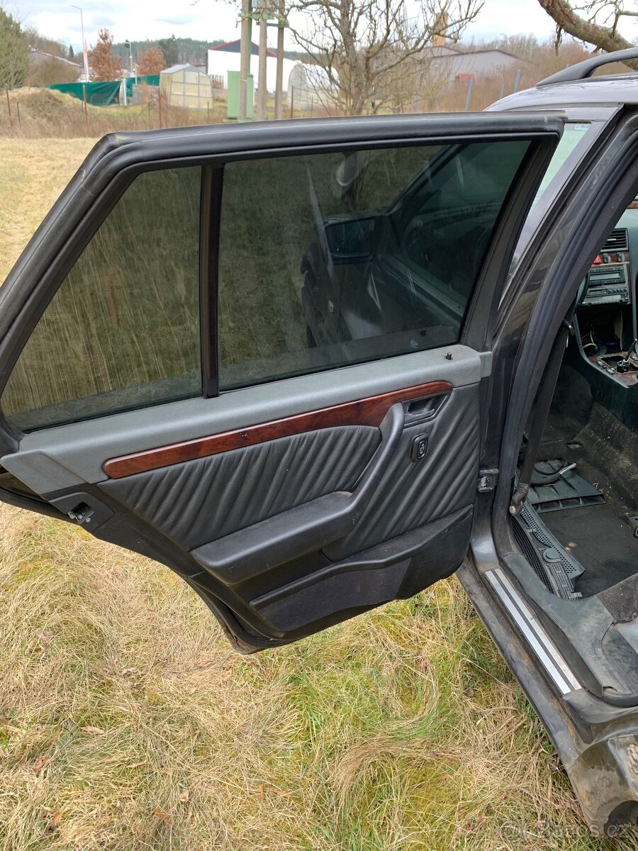 Mercedes Benz w202 na díly - 7