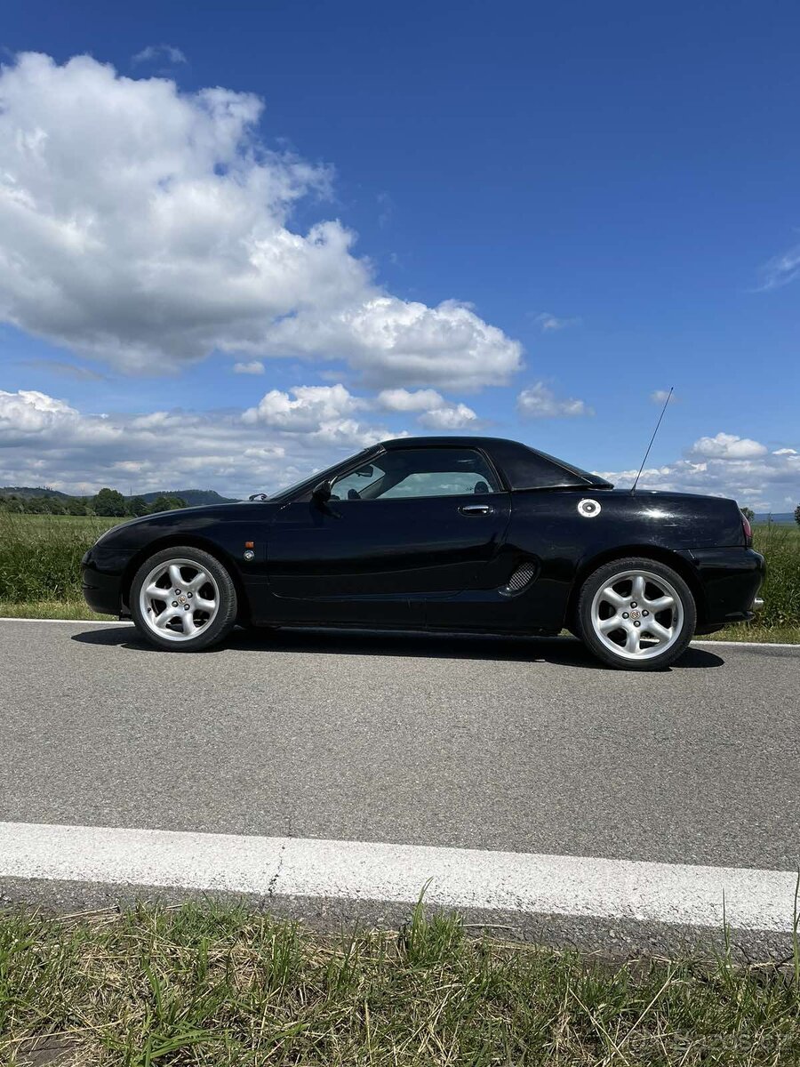 MG F 1.8i - 7