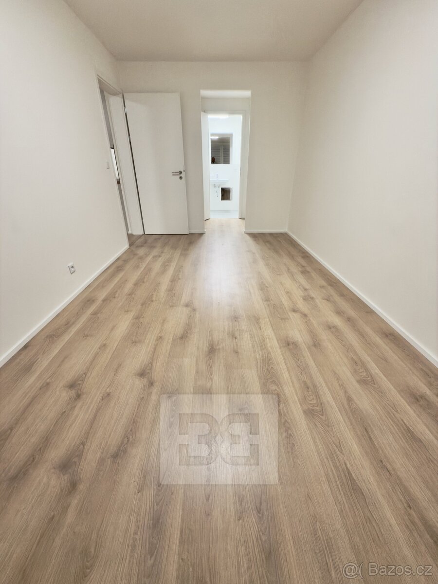 Pronájem bytu 2+kk 48 m² - posilovna, party room, parkování - 7
