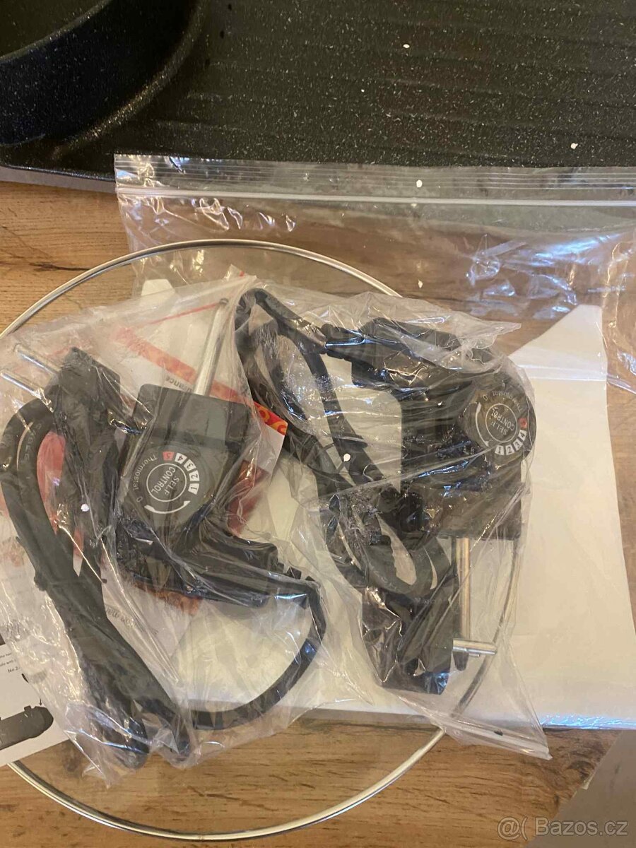 Multifunkční elektrický gril, hrnec 2v1, 2200W - 7