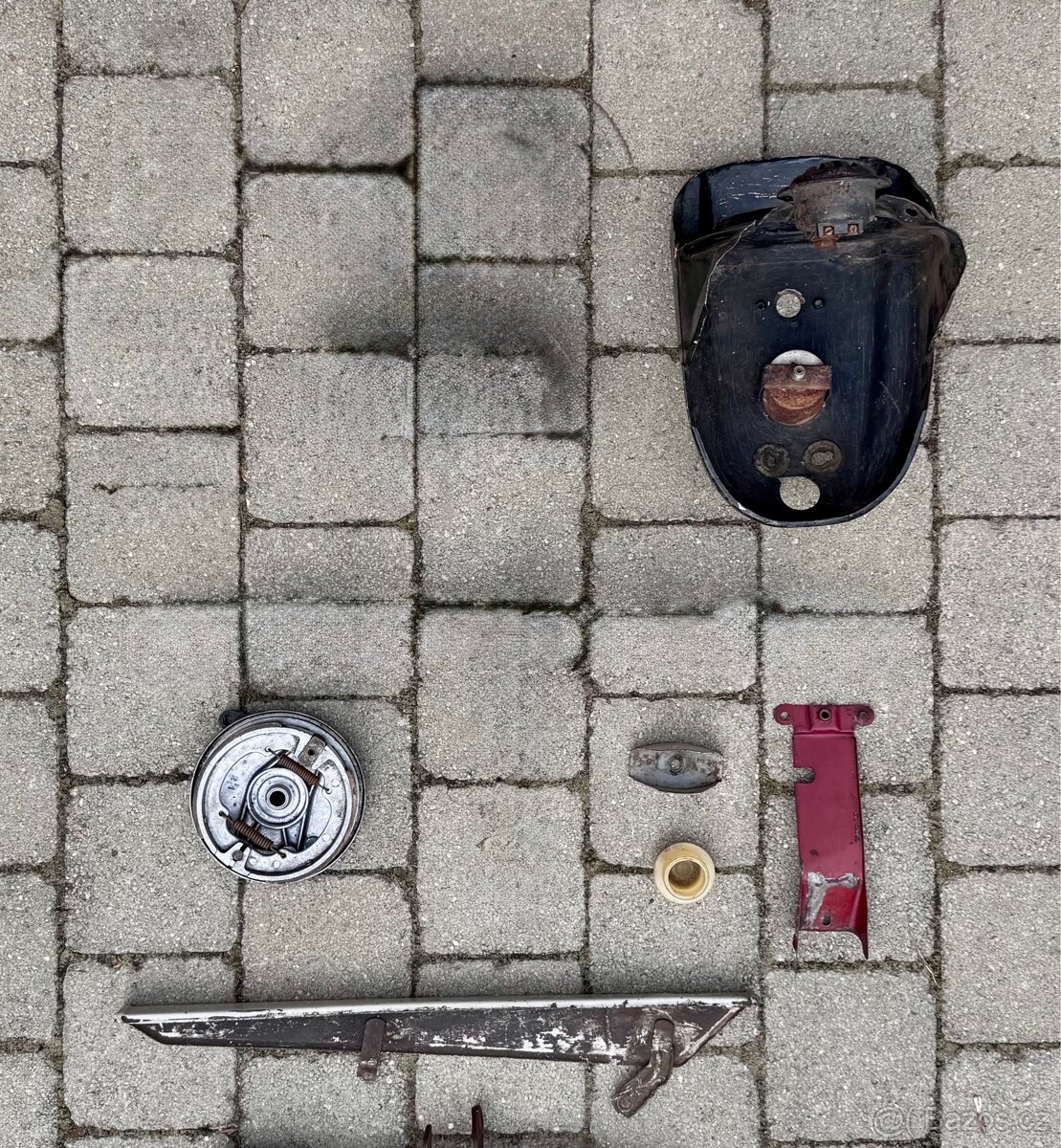 Jawa 50 parez pionyr fichtl mustang - dily - 7