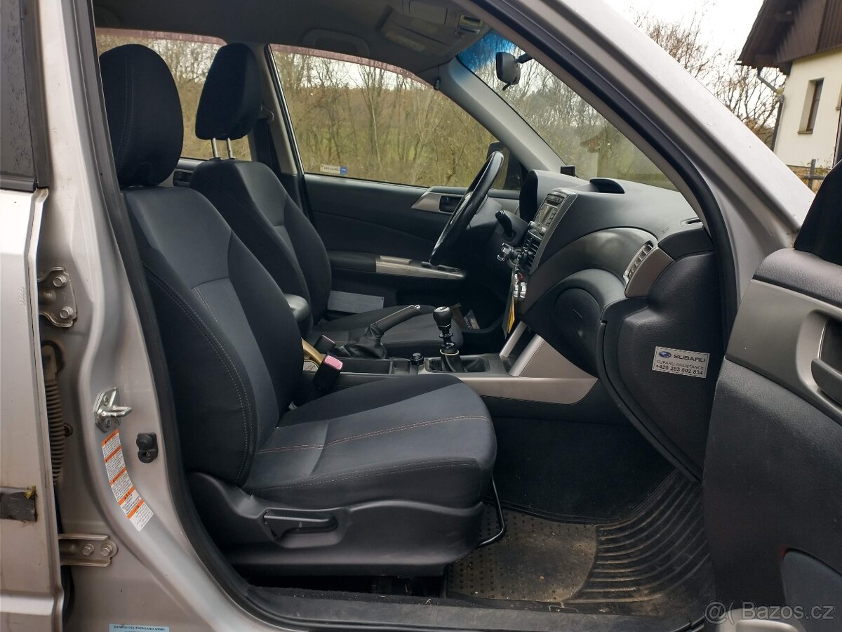 Subaru Forester 2.0 TD, 108kW, r.v. 2010, manuál, tažné - 7