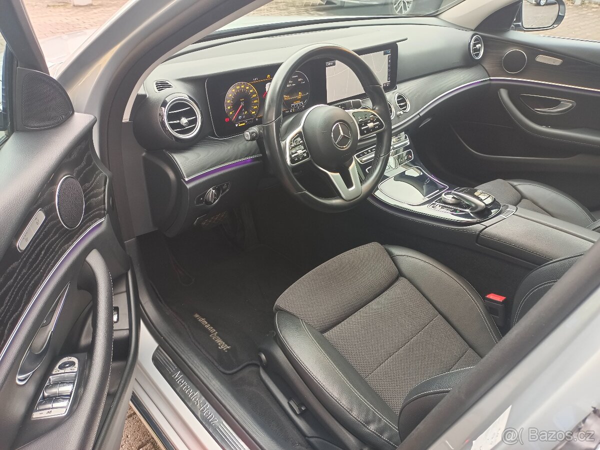 Mercedes-Benz E 220d Sedan AVANTGARDE - záruka Autodraft - 7