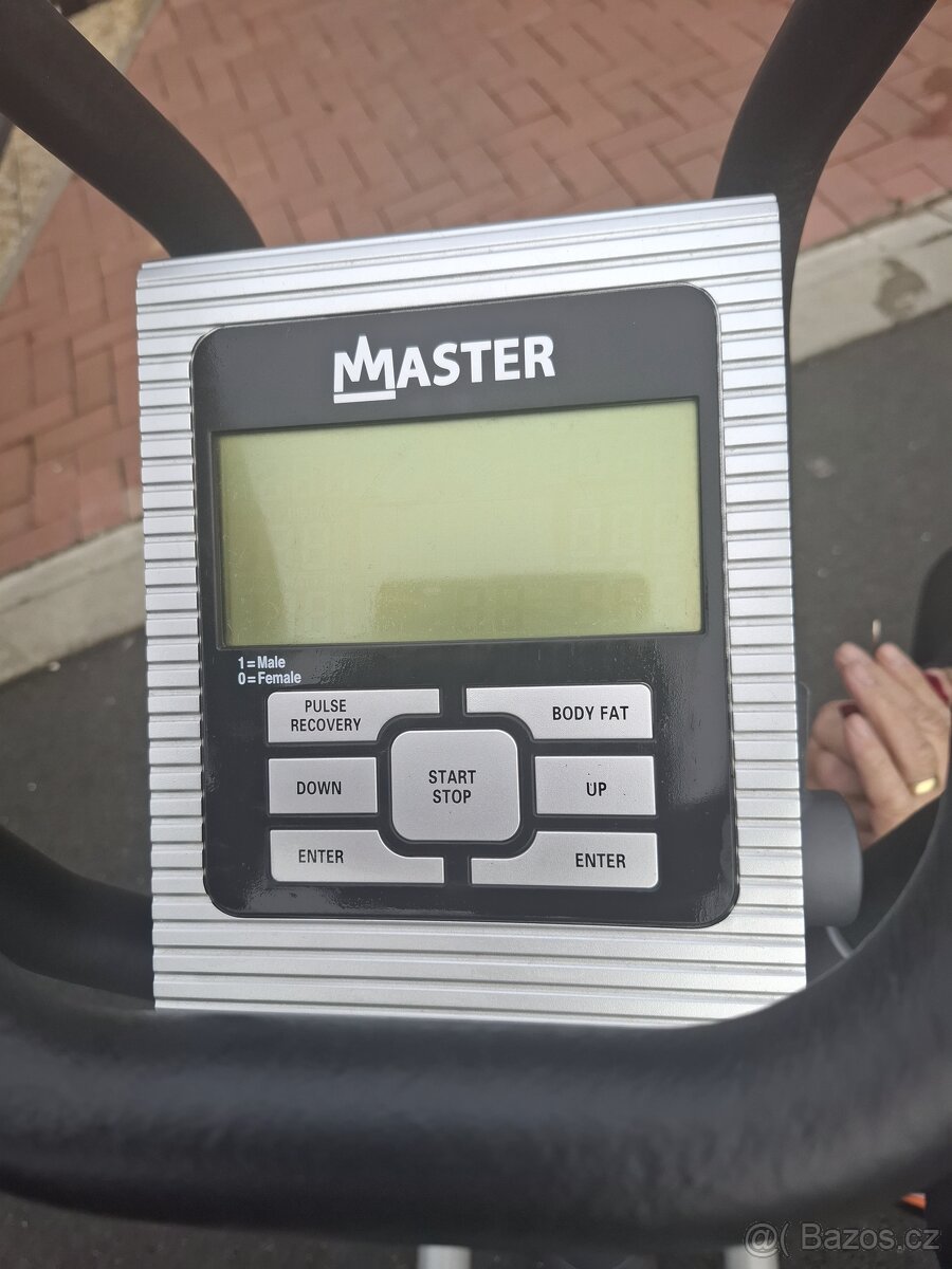 Eliptický trenažér - 7