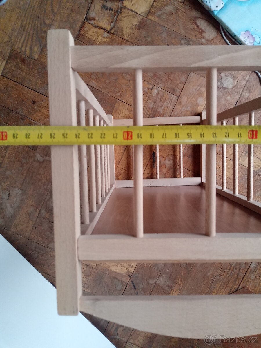 Kolebka postylka pro panenku - 7