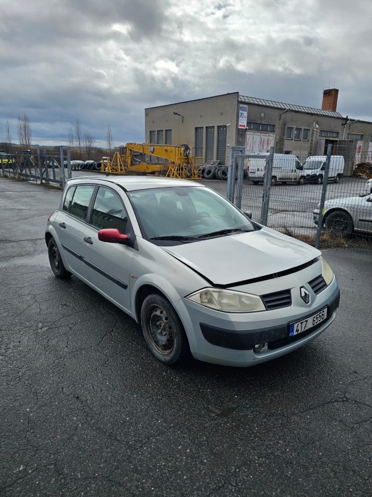 Renault Megane - 7