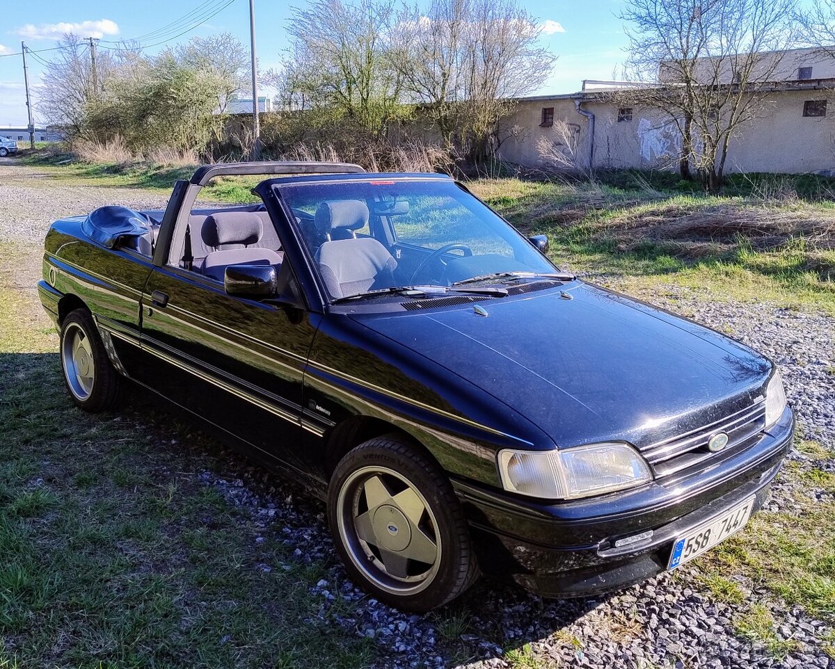 Ford Escort 1,8 16V - 7