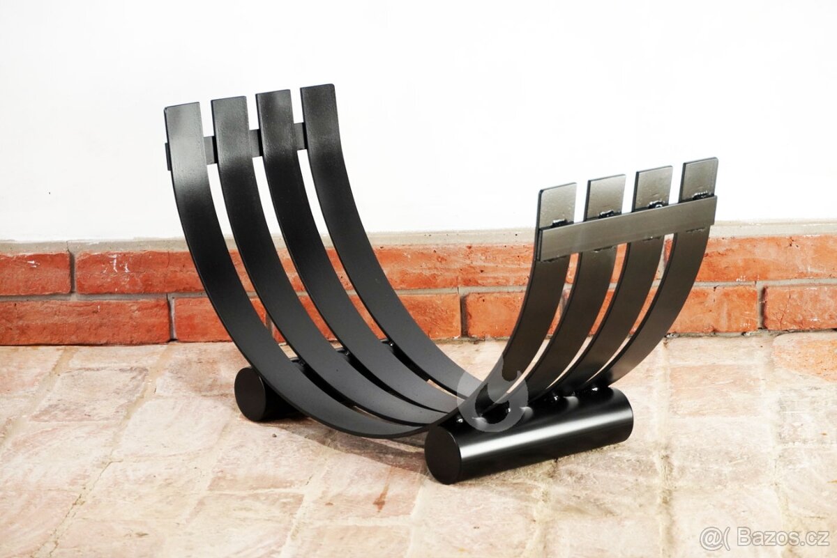 Kovový obloukový stojan na dřevo ke krbu 4LINE z pásoviny - 7