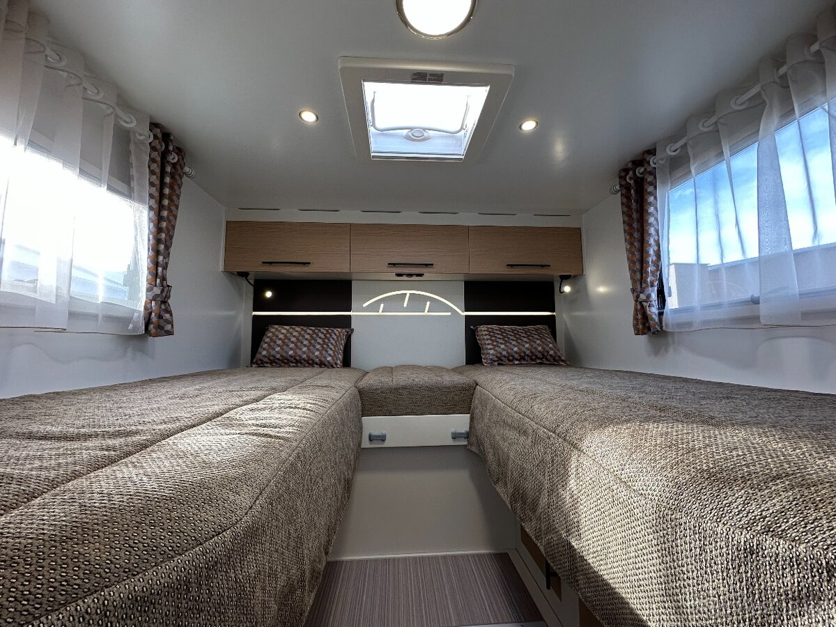 Obytný vůz Notin - 7
