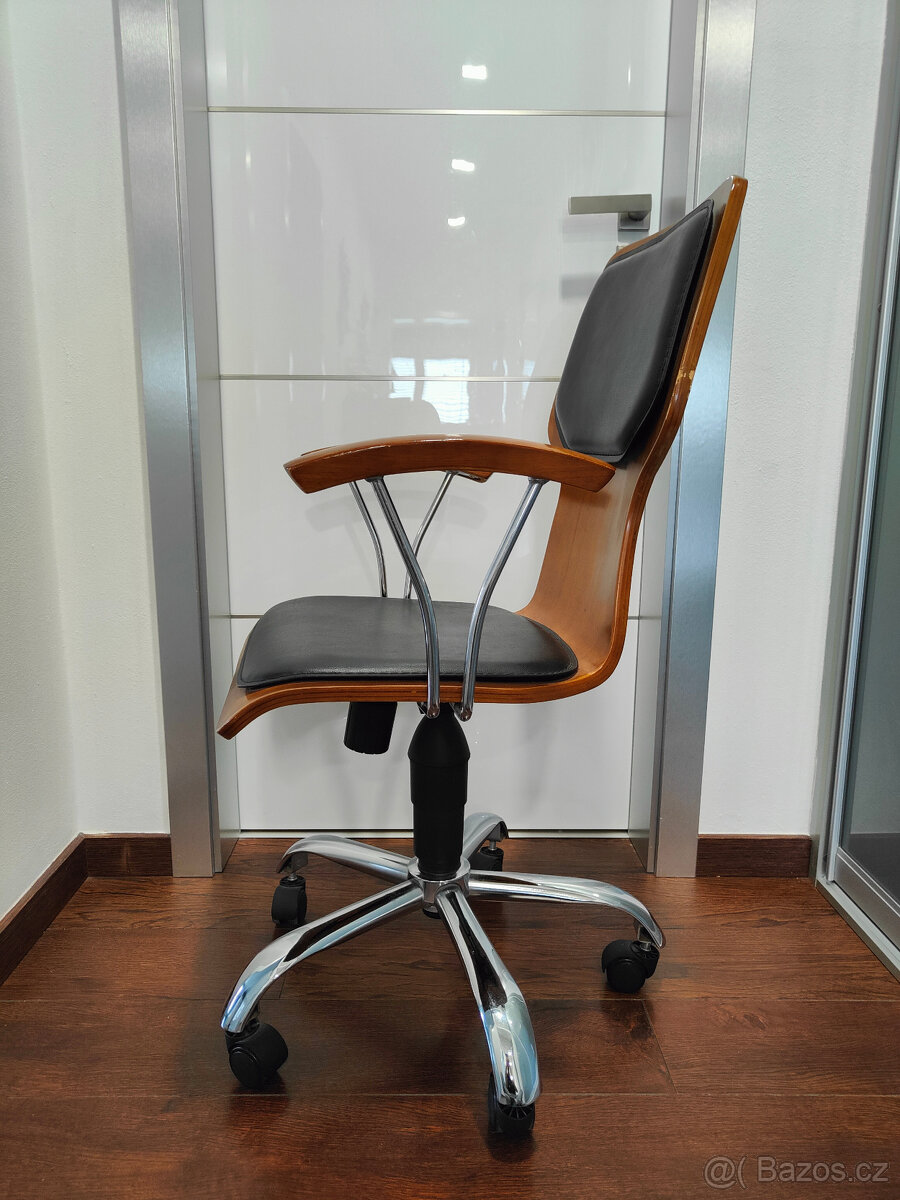 Prodám kancelářskou dřevěnou židli - 7