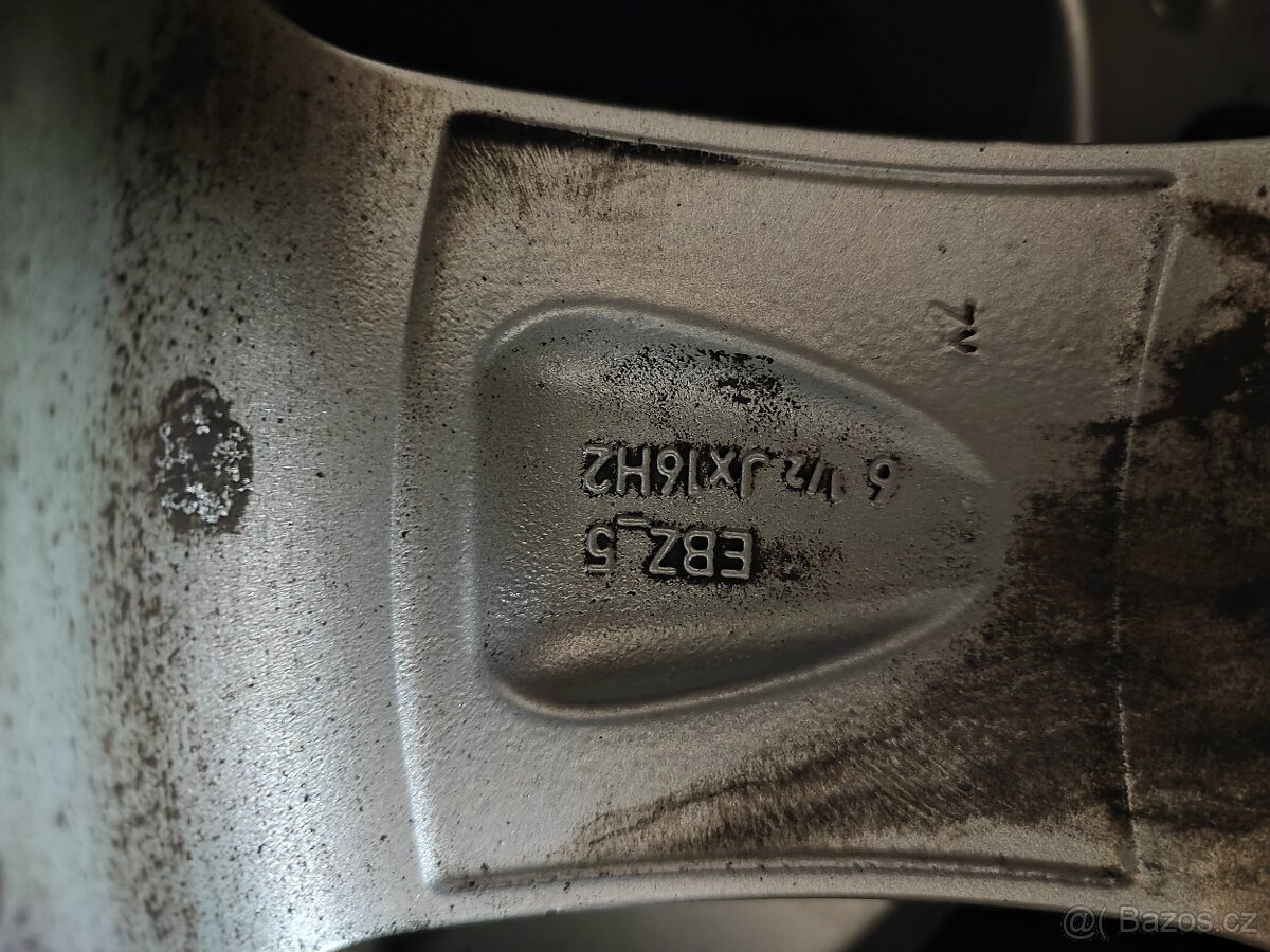 Prodám alu disky+zimní pneu - 7