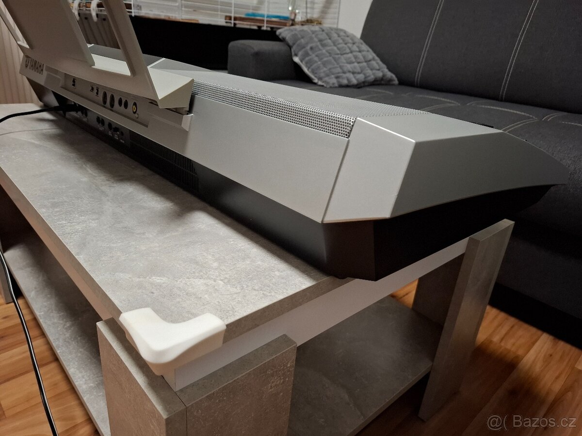 Yamaha psr s900 - 7