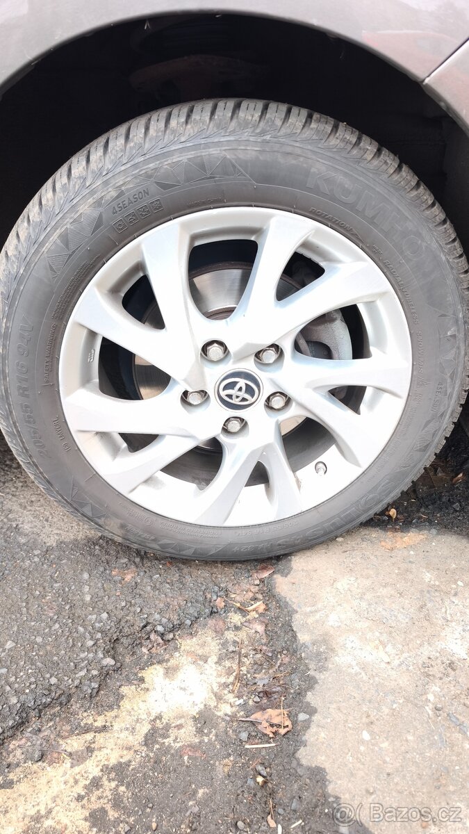 Toyota Corolla 1.6 vvti 97 kW - 7