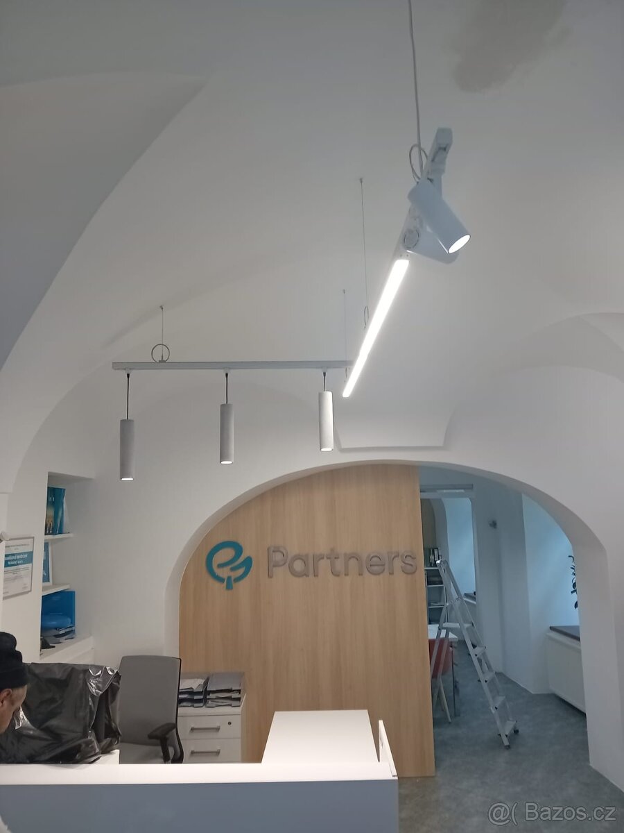 Hodinový manžel-Elektrikář - 7