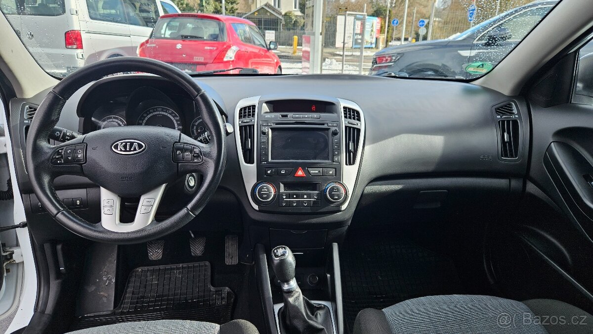 Kia Ceed 1,4i nové rozvody - 7