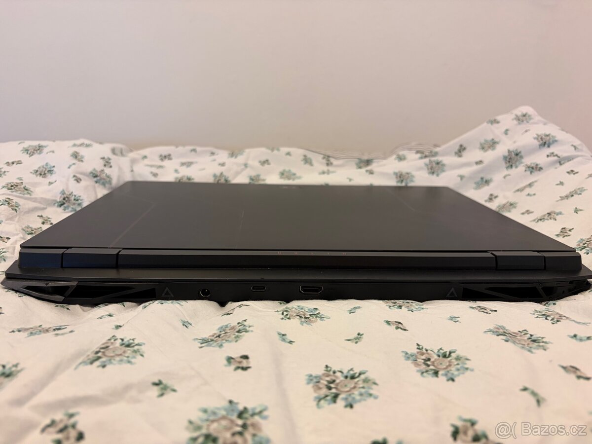 Herní notebook Acer nitro 5 - 7