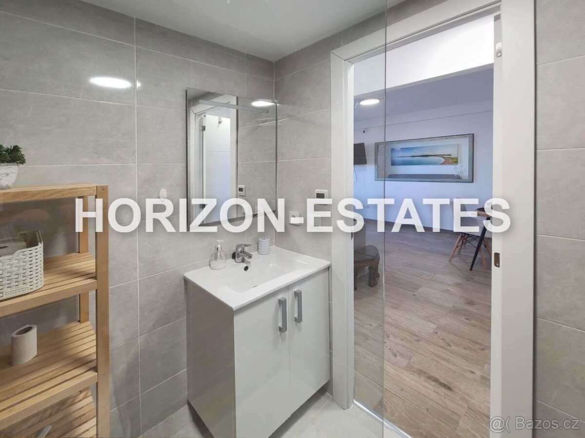 Zrekonstruovaný apartmán 3+kk s výhledem na moře Španělsko - 7