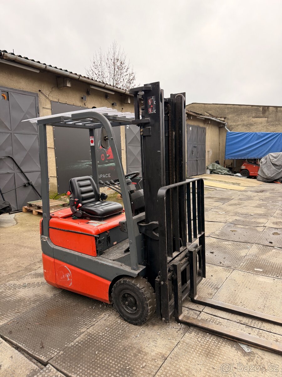 Vysokozdvižný elektrický vozík BT/Toyota za 85.000Kč - 7