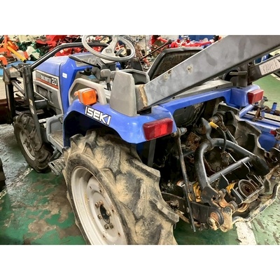 Malotraktor s čelním nakladačem - 7