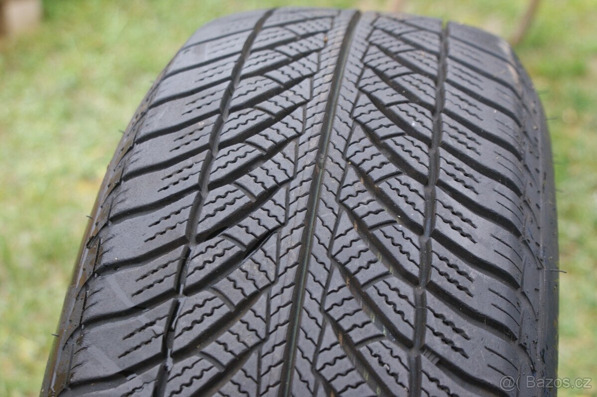 BMW lehce prohnute original kola R16 5x120 zimni pneu - 7