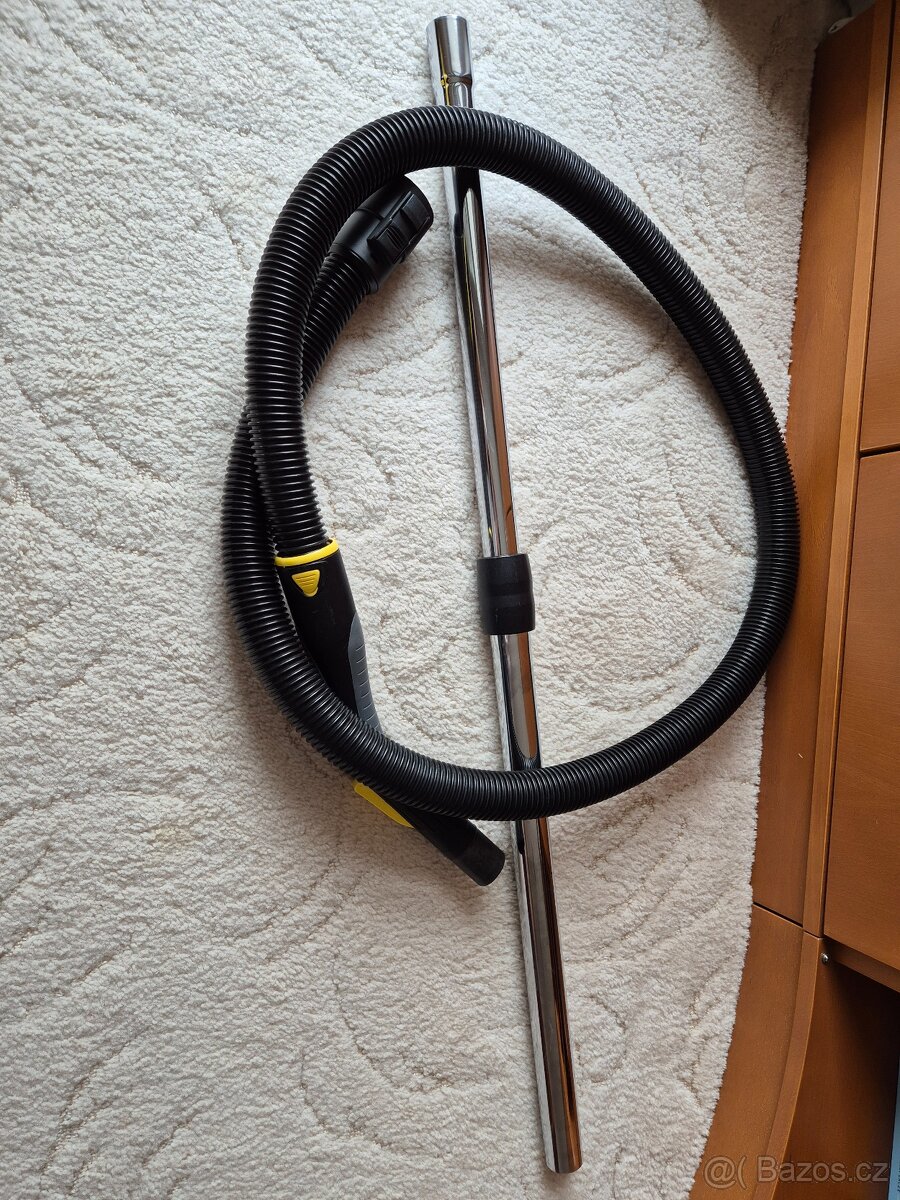 Vysavač s vodním filtrem Karcher DS 5600 - 7