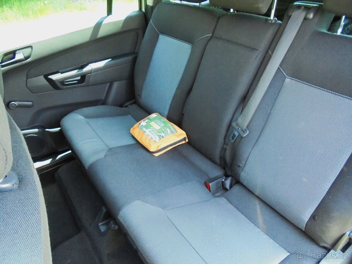 Opel Zafira B,1.8,103KW, BA-LPG,rok2011,201000km - 7