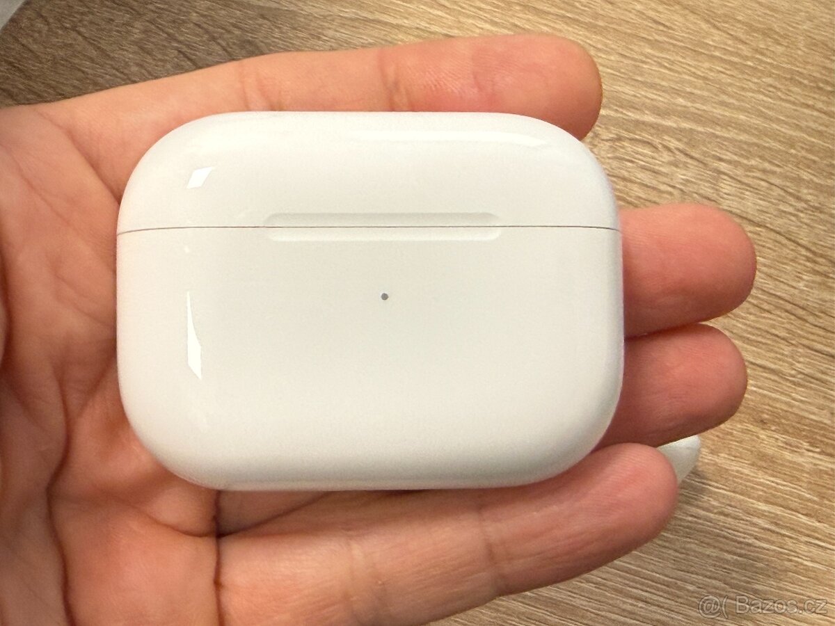 Apple AirPods Pro 2 (novější verze s USB-C konektorem) - 7