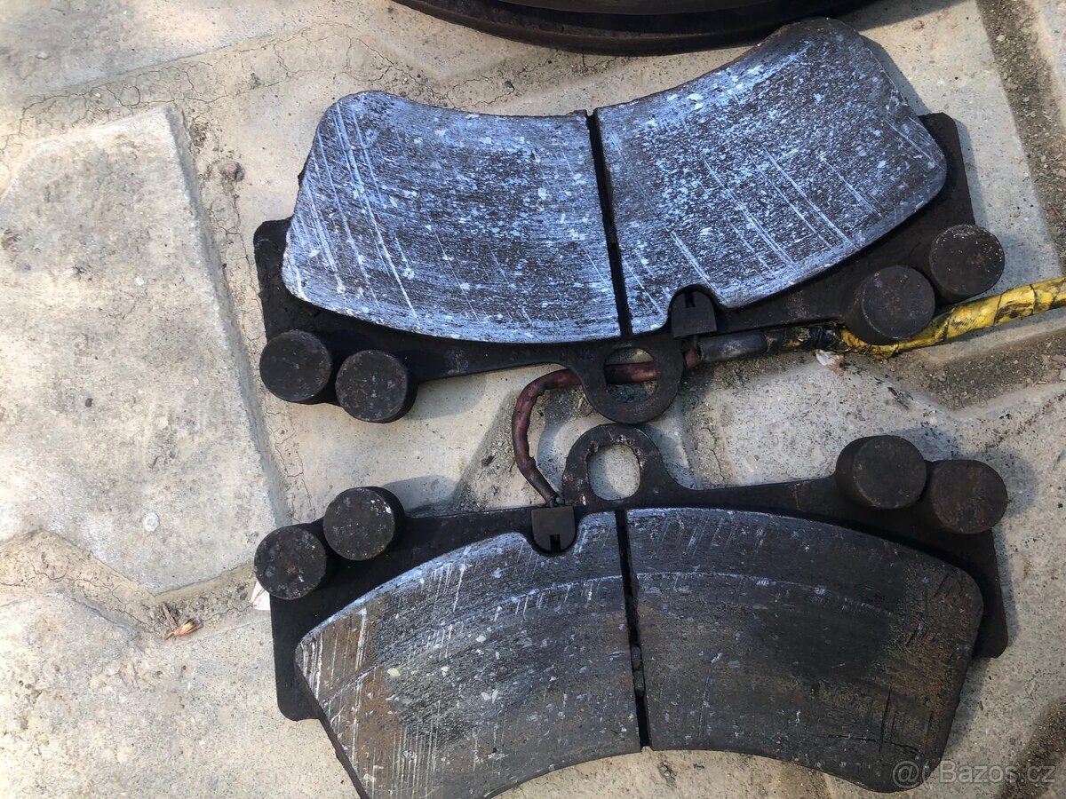 VW Touareg (7LA, 7L6, 7L6) - Predné kotúče - 7