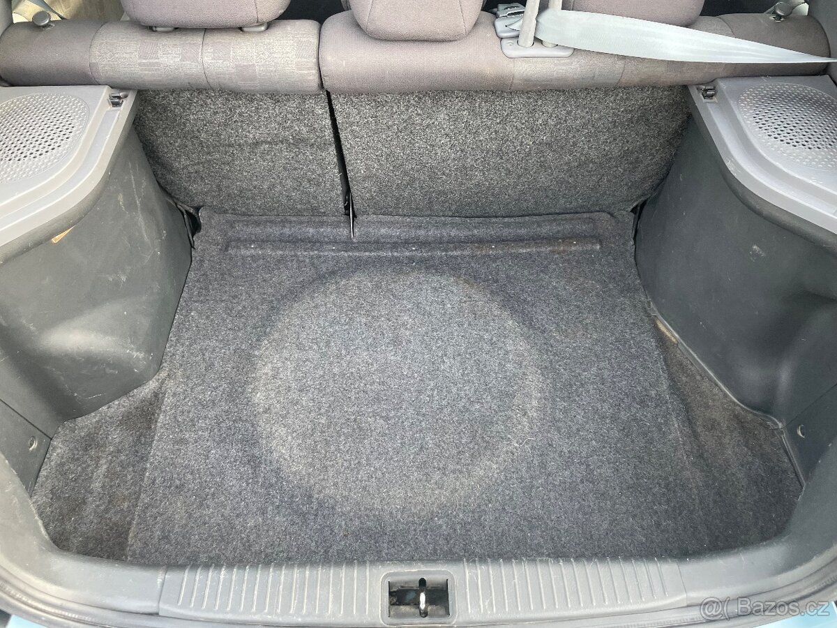 Hyundai accent 1.3 benzin 2006 - 7