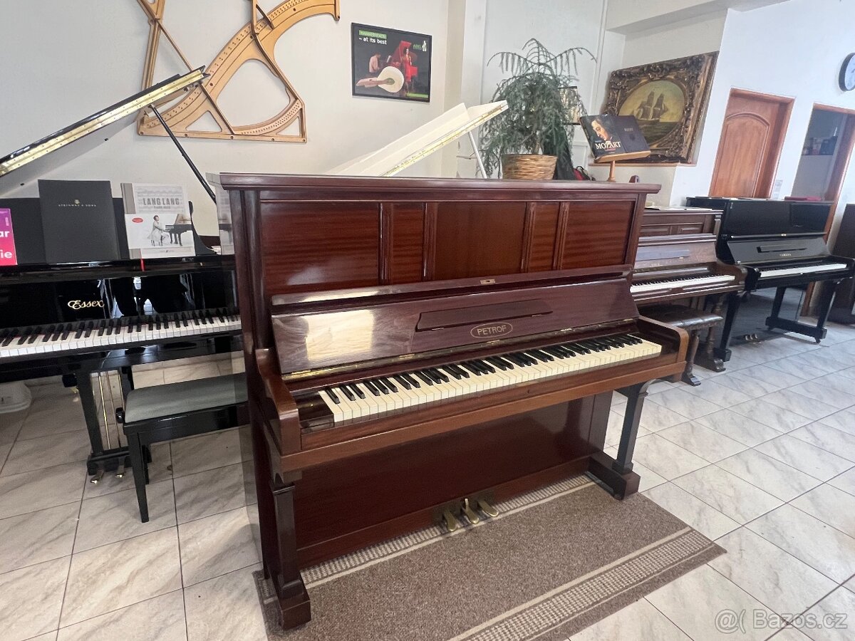 Petrof 135 v záruce, doprava zdarma, včetně židle - 7