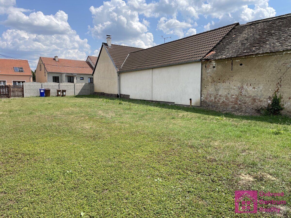 Prodej pozemku pro bydlení, 600 m² - Drnholec, ev.č. 00121 - 7