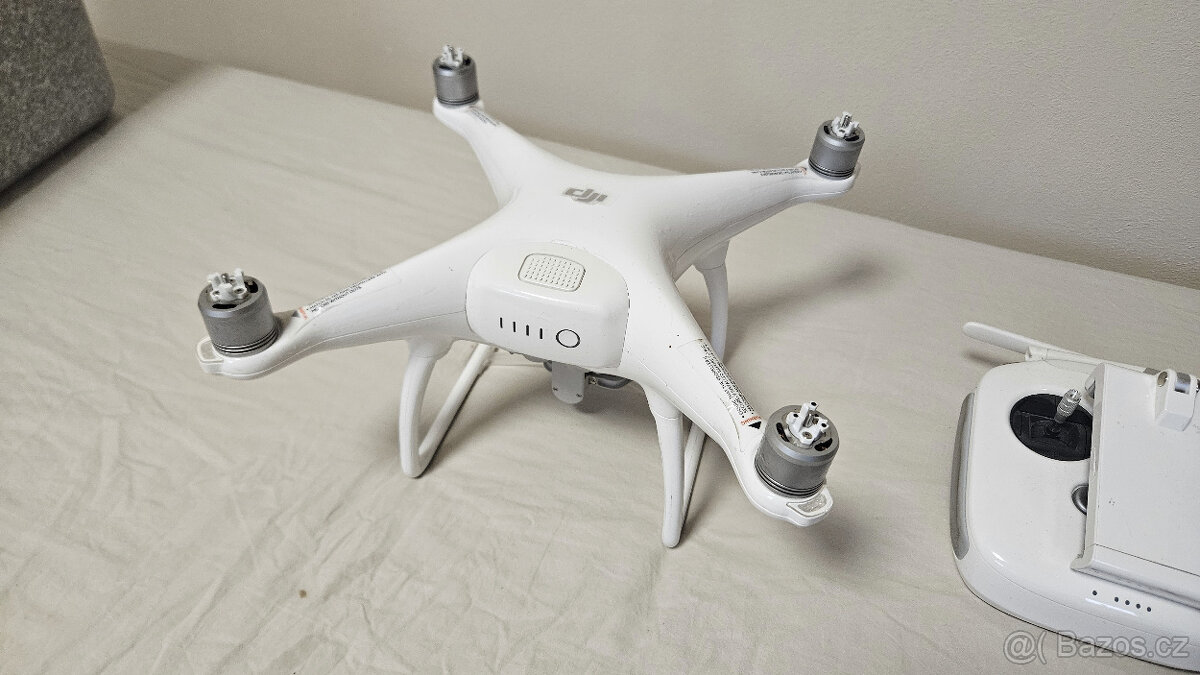 DJI Phantom 4 - 7