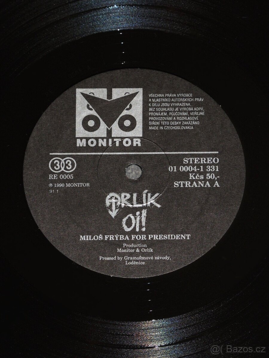 Prodám jako komplet dvě LP desky Orlík - Oi + Demise - 7