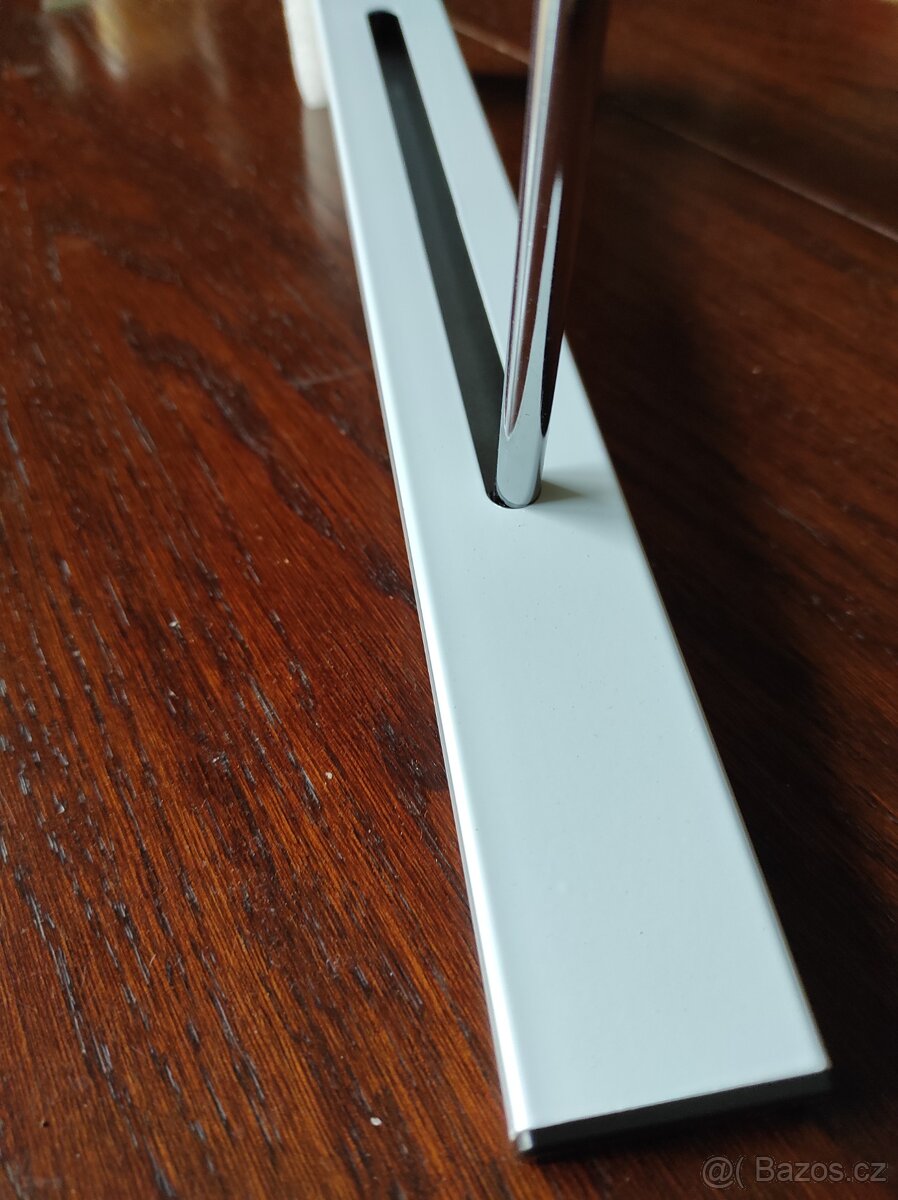 Nový závěsný skládací věšák na dveře či zeď apod. - 7