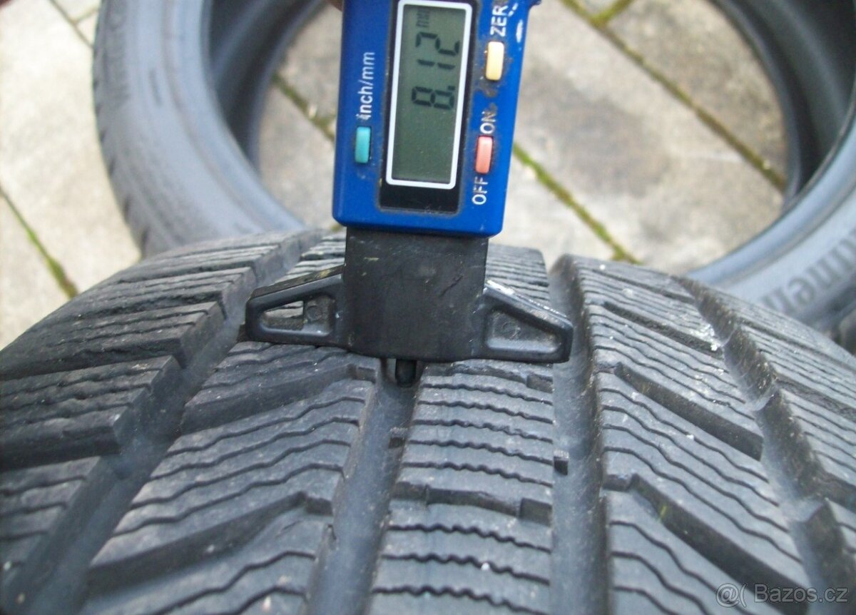 zimní Continental 235.45.20 100V XL 95% - 7