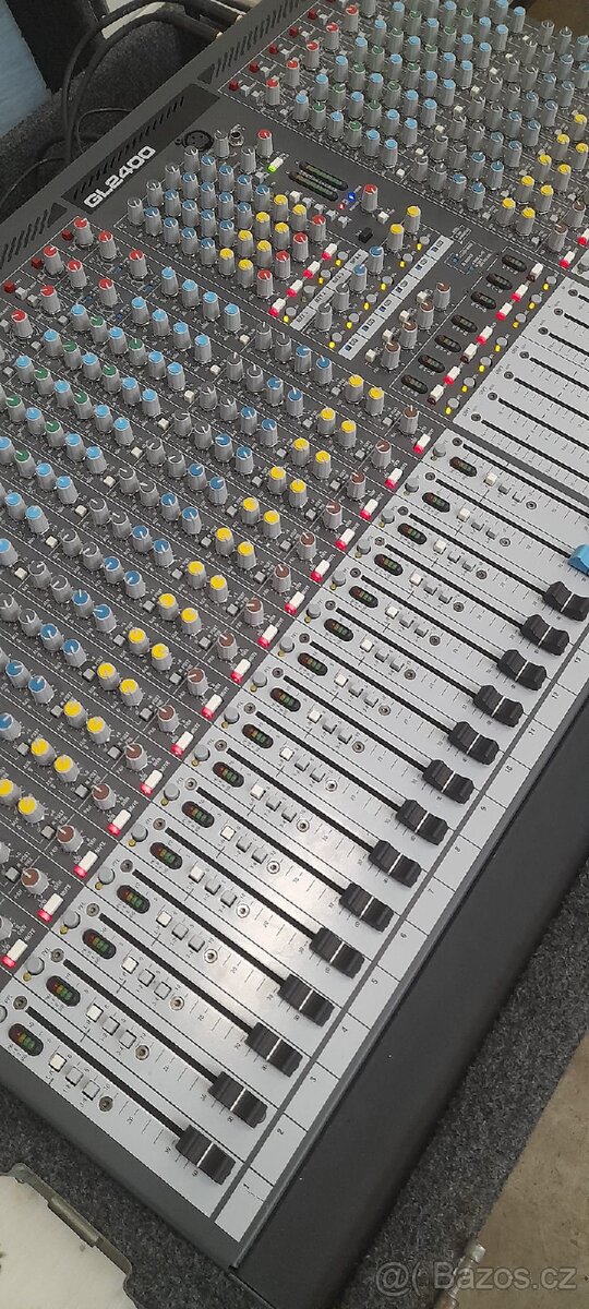 Mixážní pult ALLEN & HEATH GL2400 - 7