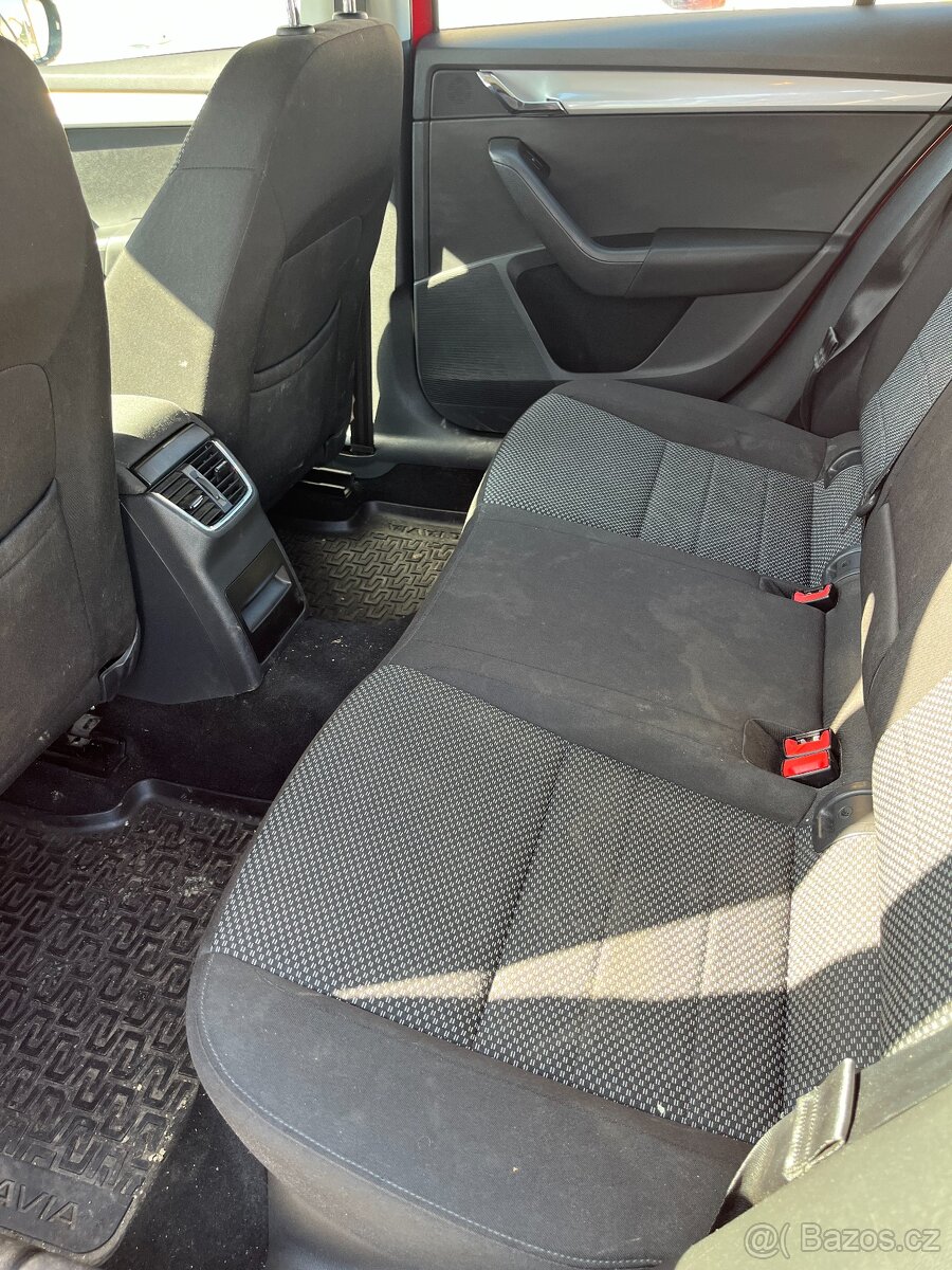 ŠKODA OCTAVIA COMBI - 1,6 TDI- 2016 - 319772 KM - 7