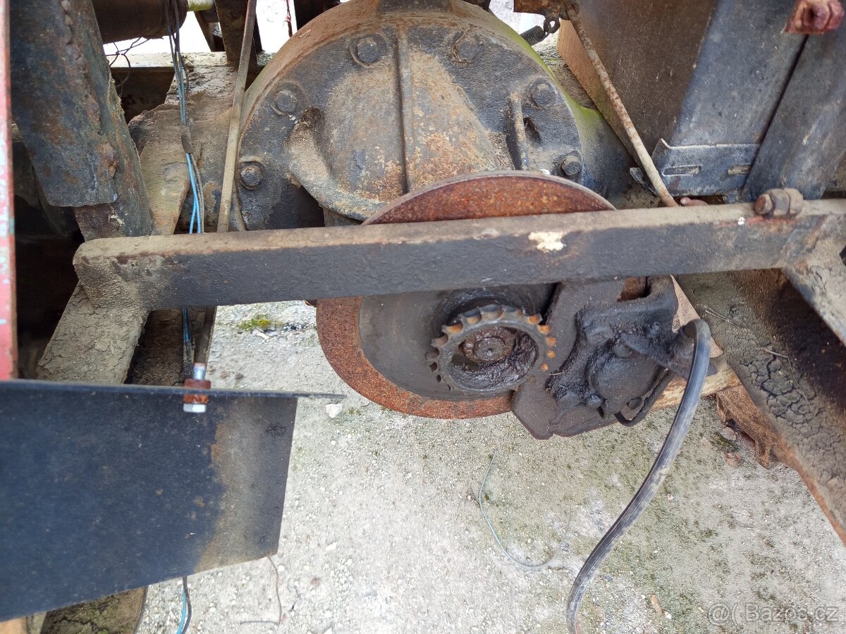 Náprava V3S a přední náprava - 7