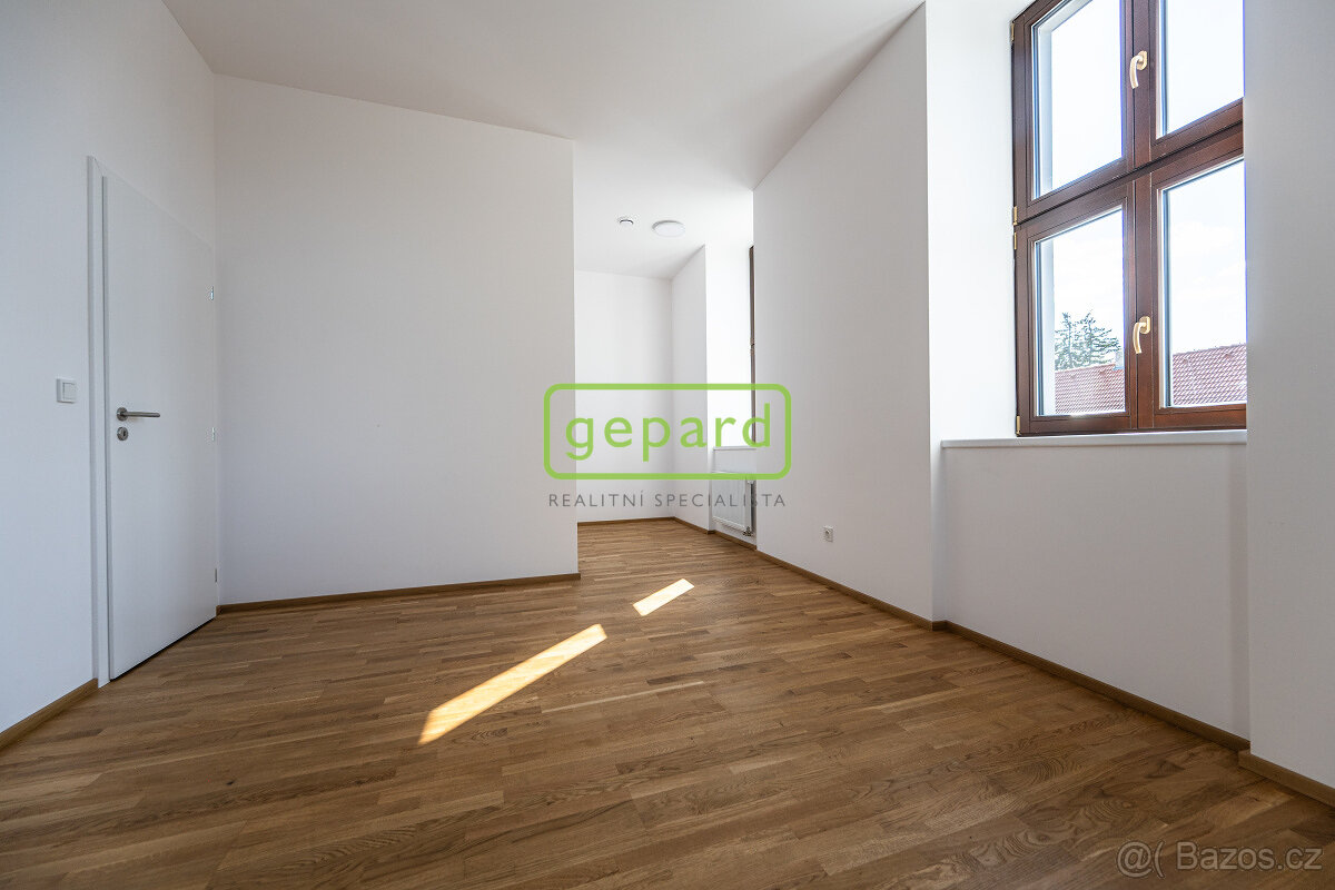 Prodej bytu 2+kk, 59,7m2, parkovací stání, sklepní kóje v pr - 7
